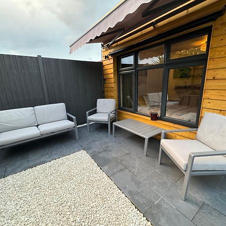 Wild & Free Hot Tub Retreat Διαμέρισμα Ντάρτφορντ Εξωτερικό φωτογραφία